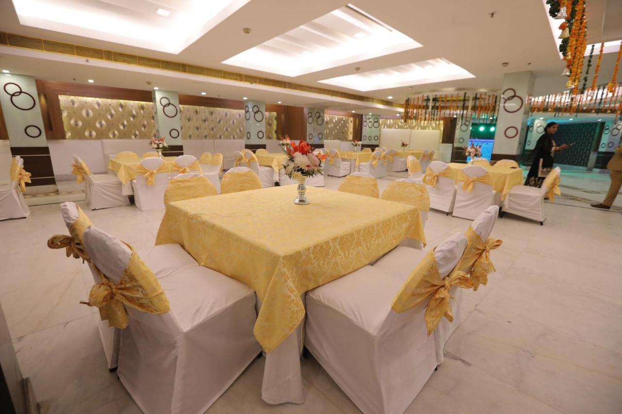 โรงแรมชานสัน แกรนด์ เวสต์เอ็นด์ เดลี ภายนอก รูปภาพ